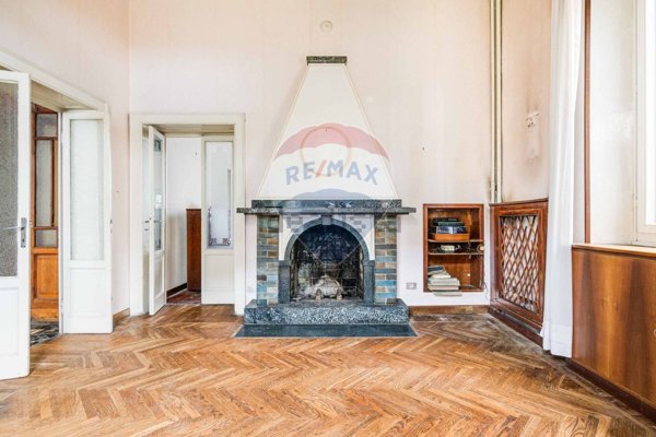 casa indipendente in vendita a Busto Arsizio