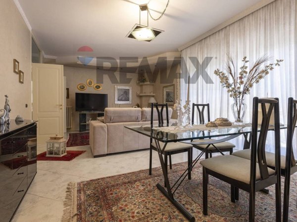 casa indipendente in vendita a Busto Arsizio