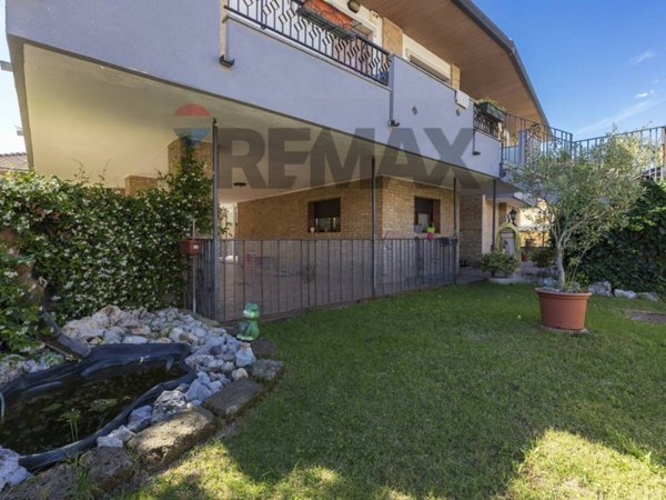 casa indipendente in vendita a Busto Arsizio