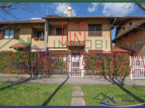 casa indipendente in vendita a Busto Arsizio