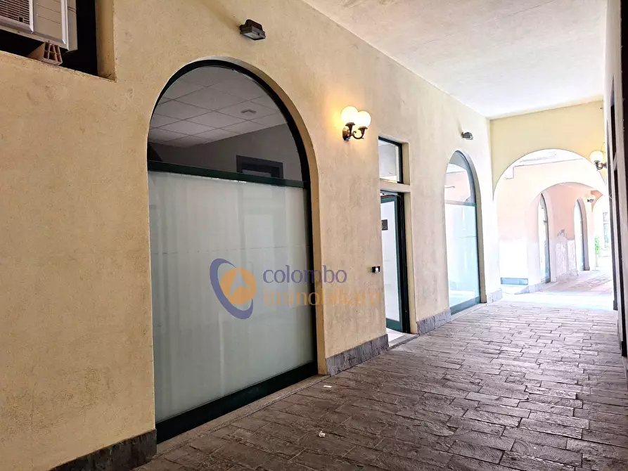 ufficio in vendita a Busto Arsizio