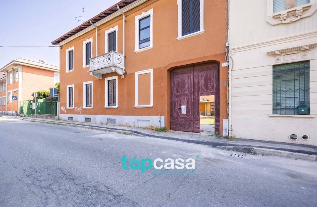 appartamento in vendita a Busto Arsizio