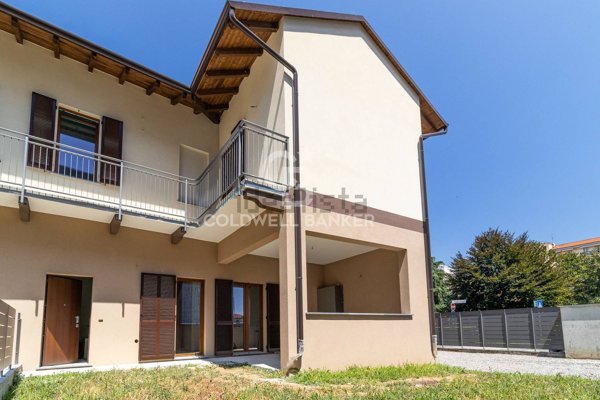 casa indipendente in vendita a Busto Arsizio