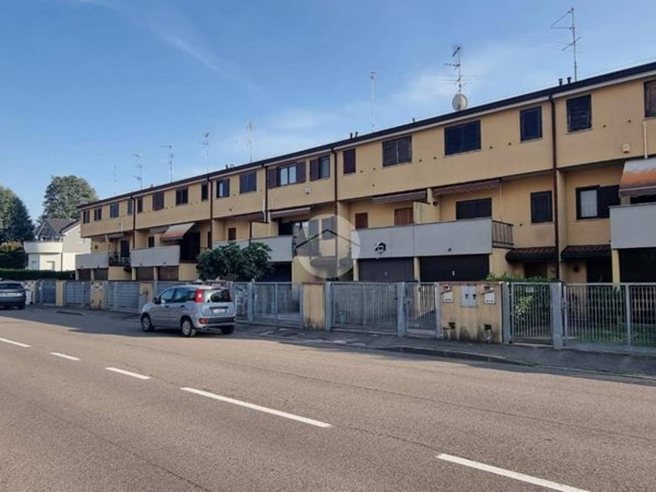 casa indipendente in vendita a Busto Arsizio