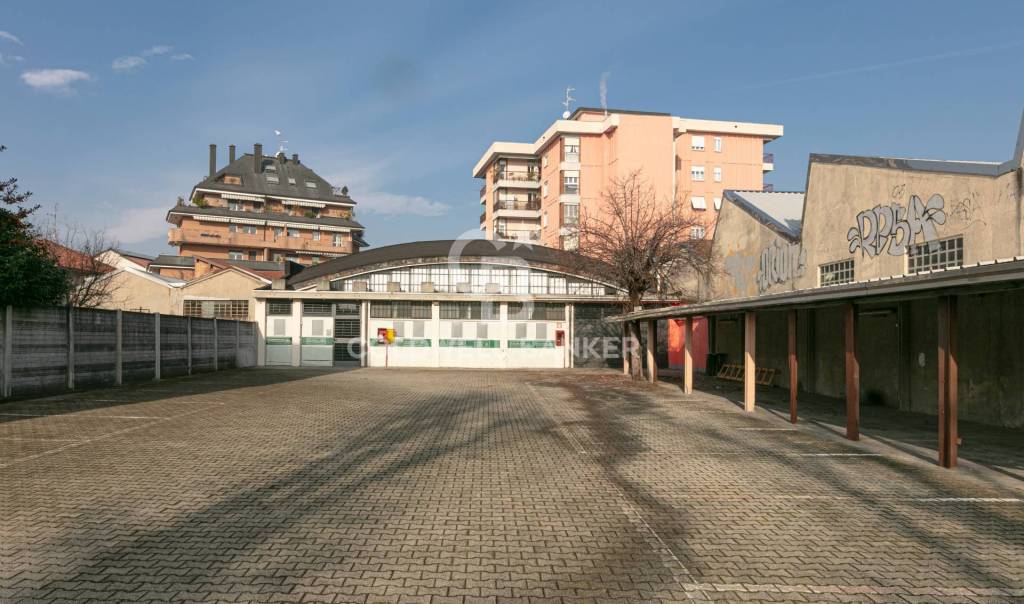 casa indipendente in vendita a Busto Arsizio