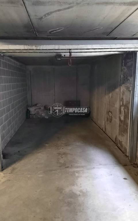 box auto in vendita a Busto Arsizio