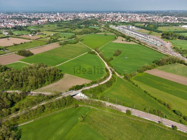 terreno in vendita a Busto Arsizio