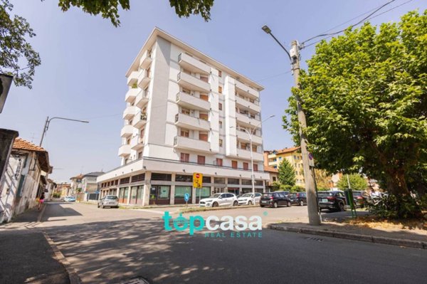 appartamento in vendita a Busto Arsizio in zona Borsano