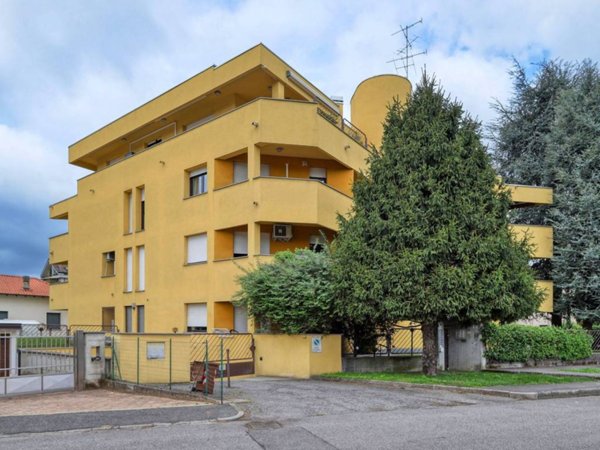 appartamento in vendita a Busto Arsizio