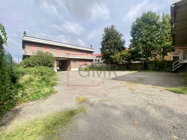 terreno in vendita a Busto Arsizio