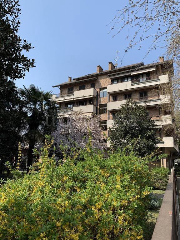 appartamento in vendita a Busto Arsizio