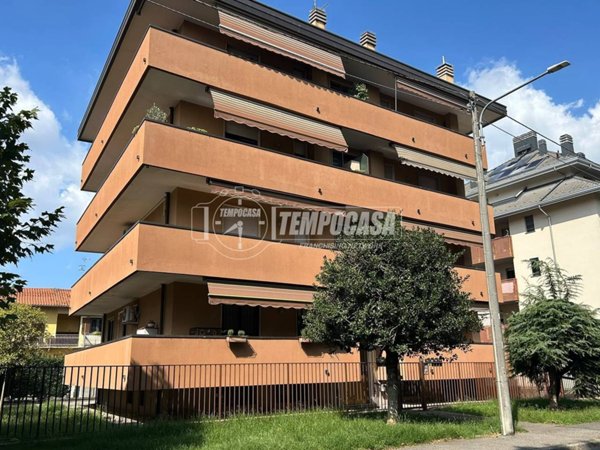 appartamento in vendita a Busto Arsizio in zona Borsano