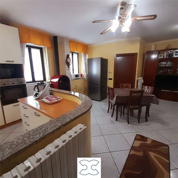 casa indipendente in vendita a Busto Arsizio