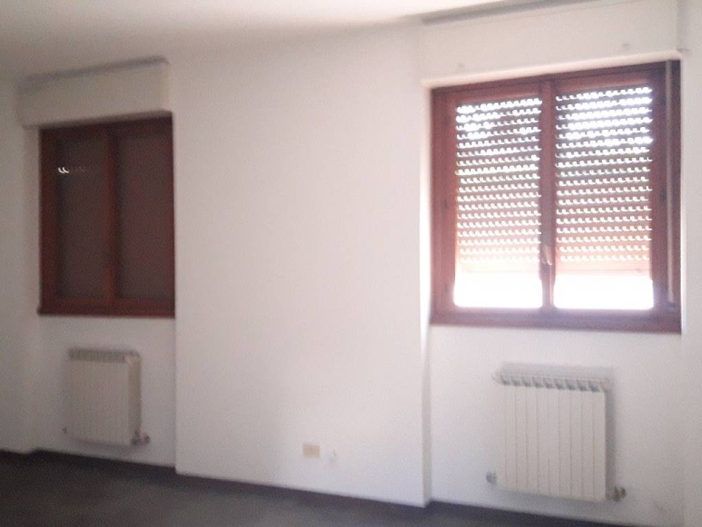 ufficio in vendita a Busto Arsizio