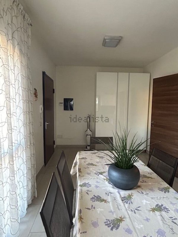 casa indipendente in vendita a Cadegliano-Viconago