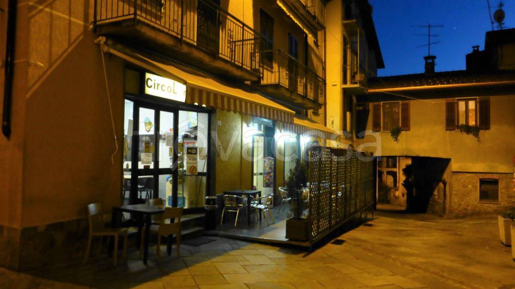 appartamento in vendita a Cadegliano-Viconago in zona Cadegliano