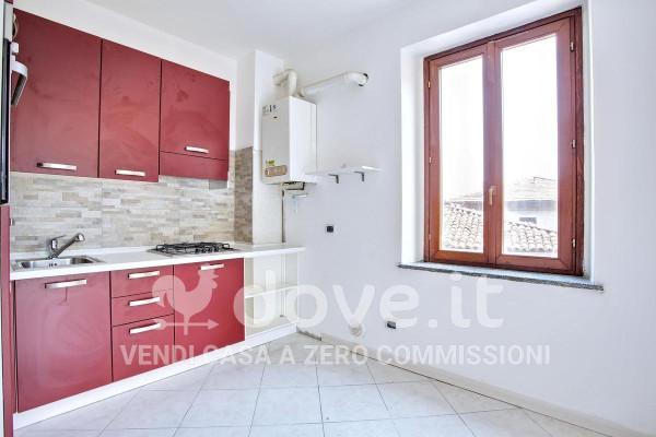 appartamento in vendita a Cadegliano-Viconago