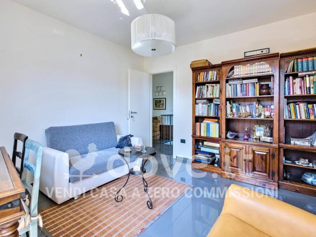 casa indipendente in vendita a Cadegliano-Viconago