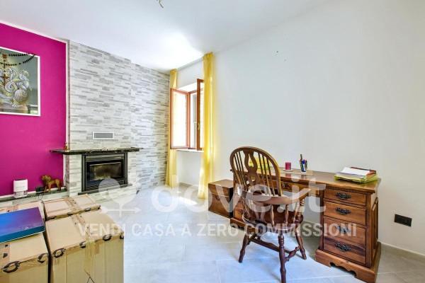 casa indipendente in vendita a Cadegliano-Viconago