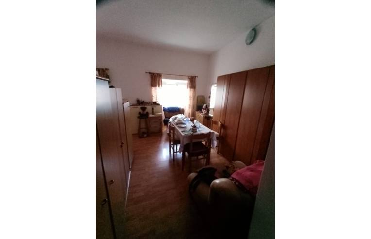 appartamento in vendita a Cadegliano-Viconago