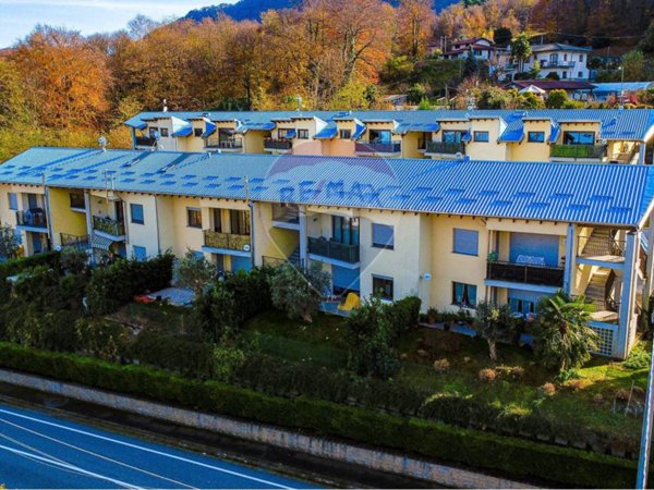 appartamento in vendita a Cadegliano-Viconago