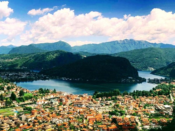 appartamento in vendita a Cadegliano-Viconago in zona Cadegliano