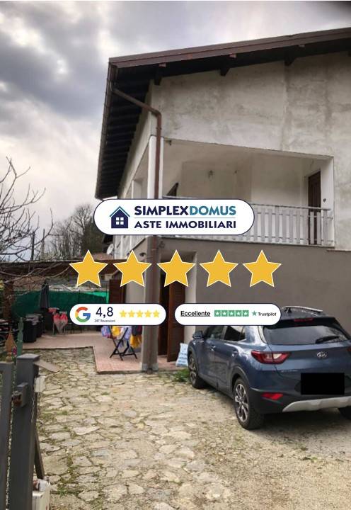 appartamento in vendita a Cadegliano-Viconago in zona Pradaccio