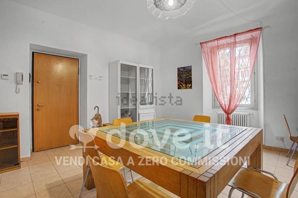 appartamento in vendita a Cadegliano-Viconago