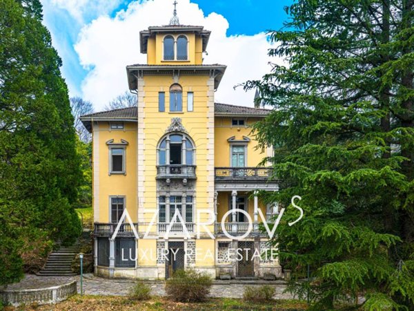 casa indipendente in vendita a Cadegliano-Viconago