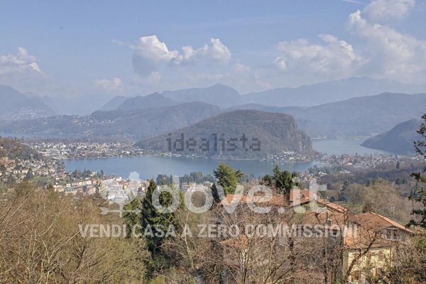 casa indipendente in vendita a Cadegliano-Viconago in zona Viconago
