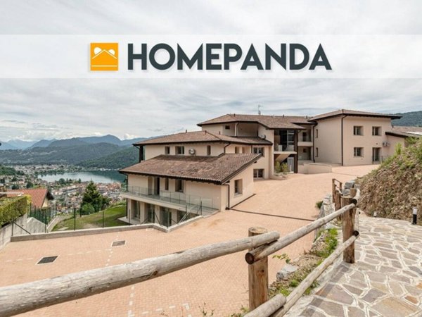appartamento in vendita a Cadegliano-Viconago in zona Viconago