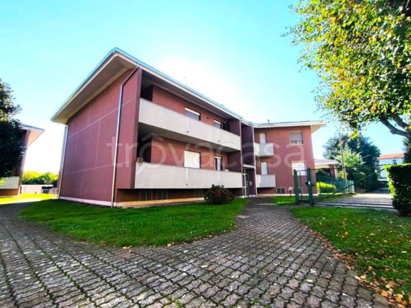 appartamento in vendita a Cairate