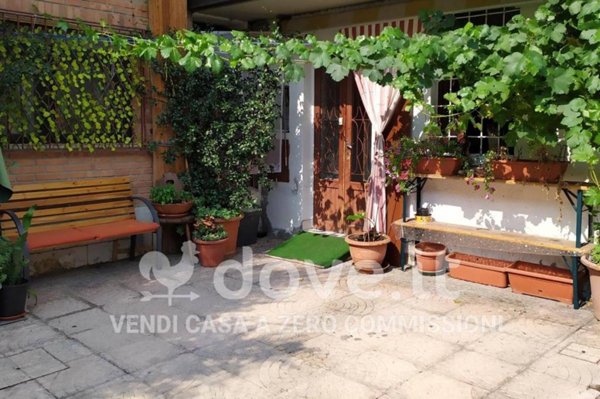 appartamento in vendita a Cairate