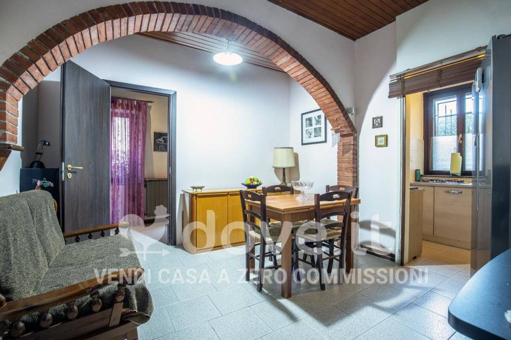 appartamento in vendita a Cairate