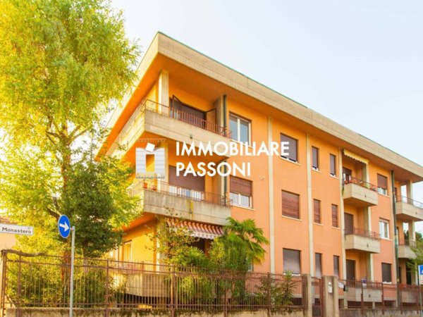 appartamento in vendita a Cairate