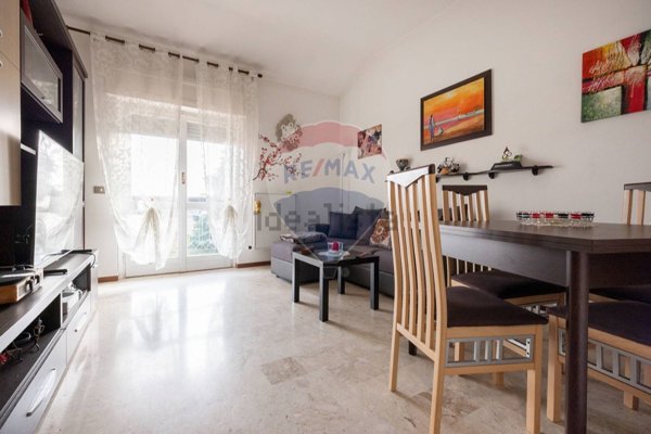 appartamento in vendita a Cairate