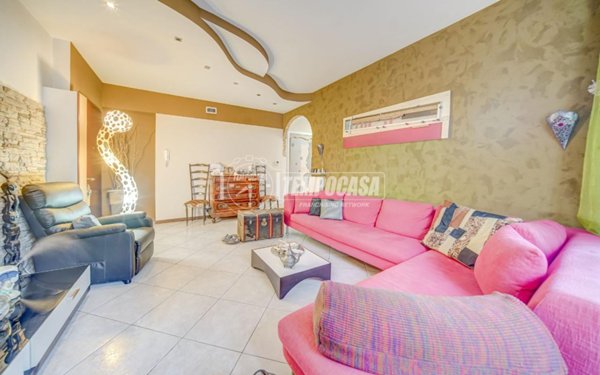 appartamento in vendita a Cairate