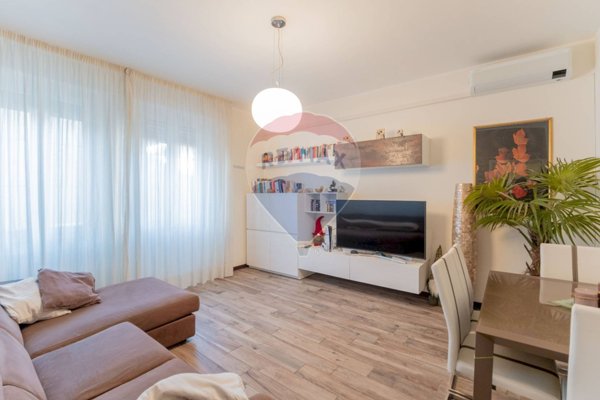 appartamento in vendita a Cairate