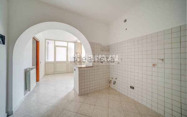 appartamento in vendita a Cairate