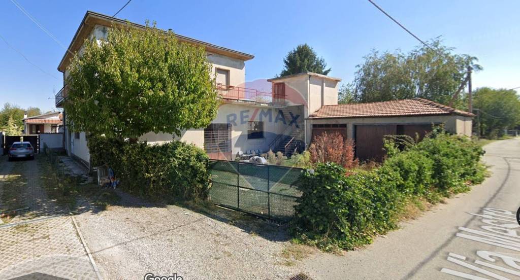 casa indipendente in vendita a Cairate in zona Bolladello