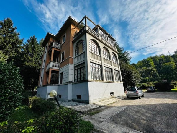 appartamento in vendita a Cairate