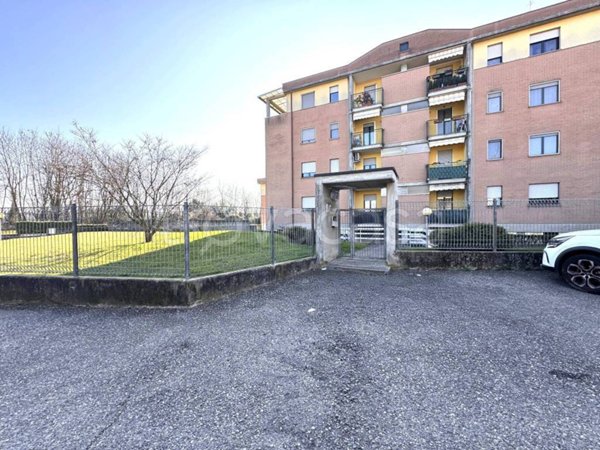 appartamento in vendita a Cairate