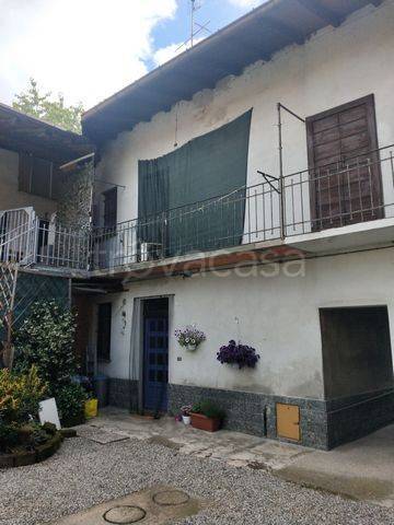 appartamento in vendita a Cairate