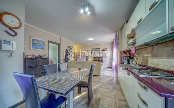 appartamento in vendita a Cairate