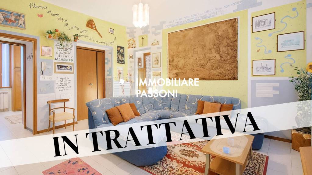 appartamento in vendita a Cairate in zona Peveranza