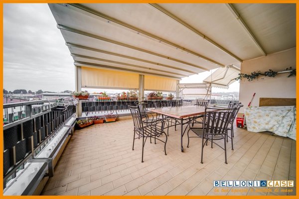 casa indipendente in vendita a Cairate