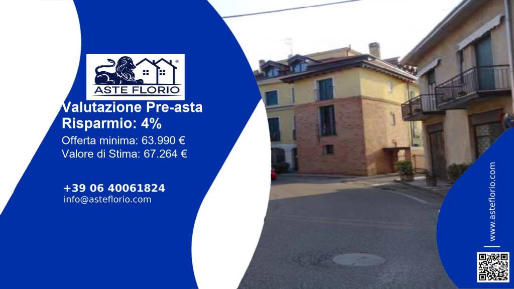 appartamento in vendita a Cairate in zona Bolladello