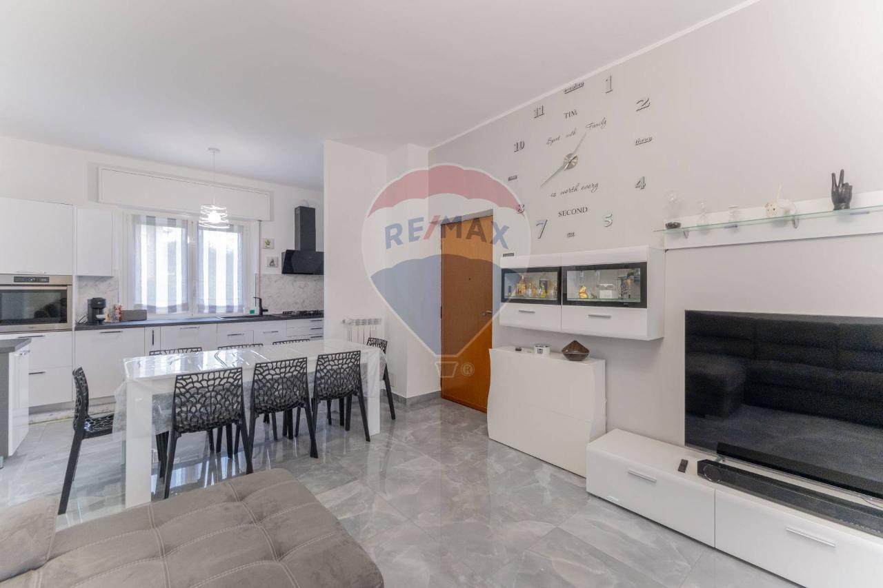 appartamento in vendita a Cairate