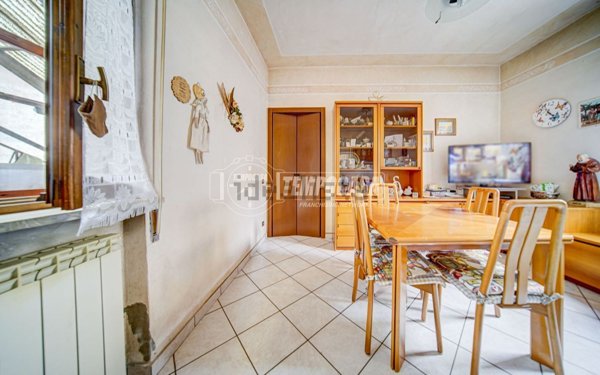 appartamento in vendita a Cairate