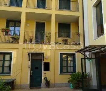 appartamento in vendita a Cairate